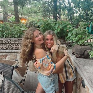 Meet your Posher, Grace